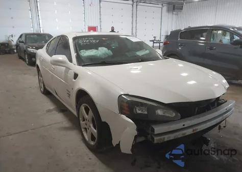 2008 Pontiac Grand Prix Gxp z USA, uszkodzony, nr VIN 2G2WC55C581137408